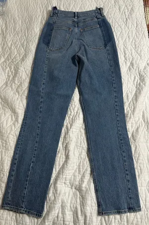 Abercrombie Jeans 90s Ultra High-Rise Straight thumbnail 2