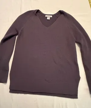 Athleta Womens XS‎ Purple Merino Wool Blend Ribbed V-Neck Raglan Sweater Plum thumbnail 1
