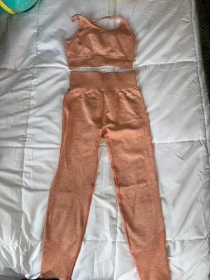 AYBL Seamless Peach Set thumbnail 1