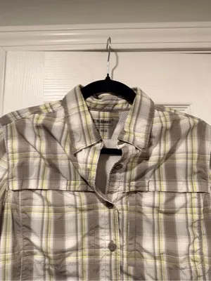 L.L. Bean Size S Green Gray Plaid Vented Nylon Hiking Trail Shirt Secure Pocket thumbnail 2