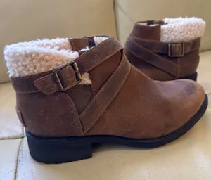 UGG Elora Brown Suede Shearling Lined Buckle Ankle Boots 1095151 Womens 9‎ thumbnail 1