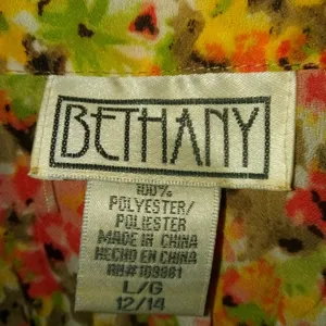 Bethany L All Over Floral Orange Feminine Top thumbnail 4