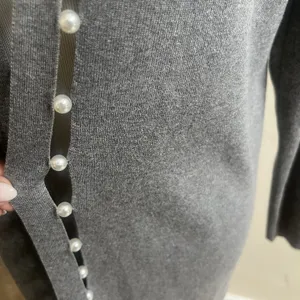 Chico's Cardigan Womens Size 1 Gray Knit Delicate Pearl Embellishment Open Front thumbnail 9