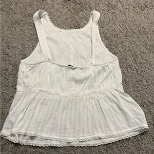 American Eagle Elegant White Eyelet Women's Top thumbnail 2