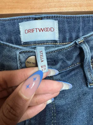 Driftwood Stella Classic Straight Jeans thumbnail 3