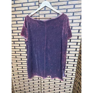 We The Free‎ Burgundy Top Size Medium thumbnail 2