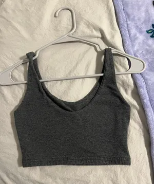 Brandy Melville Crop Top thumbnail 2