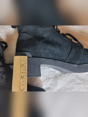 ABEO Capital Lace Black Suede Orthotic Ankle Boots Size 7.5 thumbnail 4