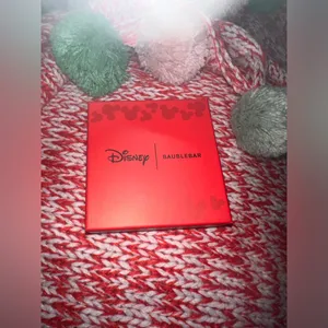 🎄❤️🎅🏼BaubleBar Disney Christmas Mickey Hot Choc Milk & Cookie 🥛🍪Earring Set🎄❤️🎅🏼 thumbnail 4