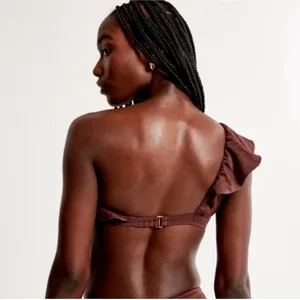 Abercrombie & Fitch Shimmer One-Shoulder Ruffle Bralette Swim Top -‎ Size L NWOT thumbnail 2