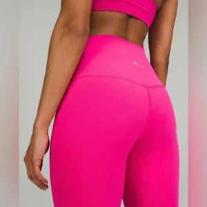 NWT Lululemon Align High Rise Crop 21” Sonic Pink Size 8 thumbnail 3