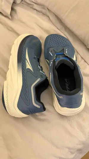 Altra Via Olympus Men's Size 11.5 Running Shoes thumbnail 4