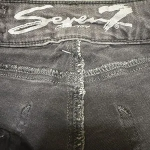 Seven7 Skinny Black Stretchy Distressed Jeans(Size 6) thumbnail 6