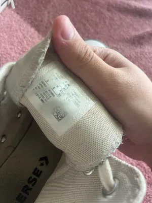 High-Top Converse Sneakers thumbnail 5