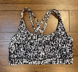 Lululemon Energy Bra Medium Support, B-D Cup Size 8 - C30-086 thumbnail 1