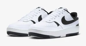 Nike Sneakers Women’s thumbnail 1