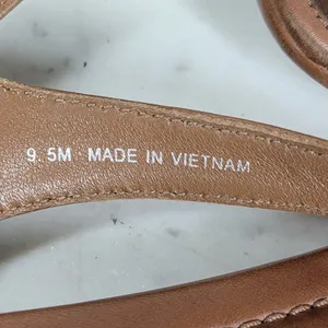 Tory Burch Minnie Leather Thong Sandals 9.5 Tan Gold Logo Medallion Flats Summer thumbnail 13