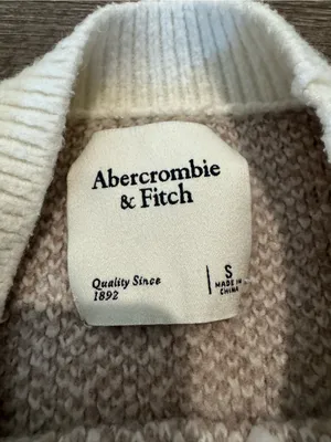 Abercrombie & Fitch Oversized Checkered Sweater - White & Beige thumbnail 4