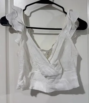 Blu Pepper White Ruffle-Strap V-Neck Crop Top / AA26 thumbnail 1