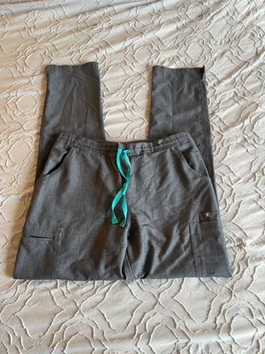Figs Yola Skinny Scrub Pants - Graphite (Original) thumbnail 2