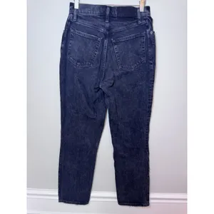 Abercrombie & Fitch Curve Love The 90s Straight Ultra High Rise Jeans Size 26 thumbnail 6