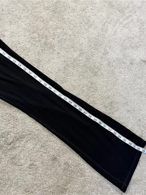 Old Navy Women’s Studiosmooth Go Dry High Rise Flare Leggings in Black M thumbnail 14