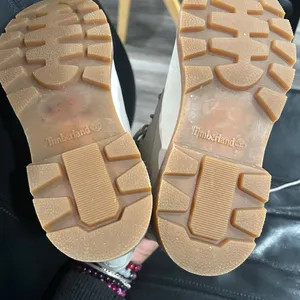 Timberland waterproof Cream Lace-Up Boots thumbnail 11