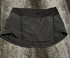 Womens sz10 Lululemon skort thumbnail 1