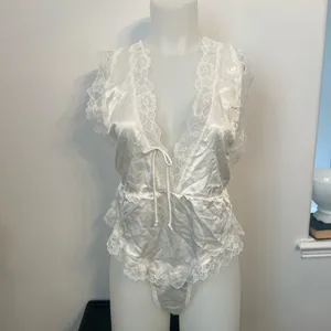 VINTAGE TEDDY BODYSUIT LINGERIE Dara Jane white Lace 80s coquette girl thumbnail 3