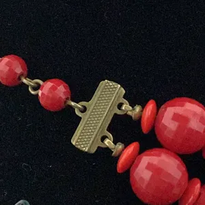Vintage Beaded Choker Necklace Red thumbnail 3