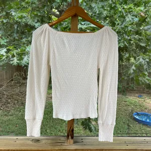 LOFT Women's White V-Neck Textured Long Sleeve Top Size M thumbnail 2
