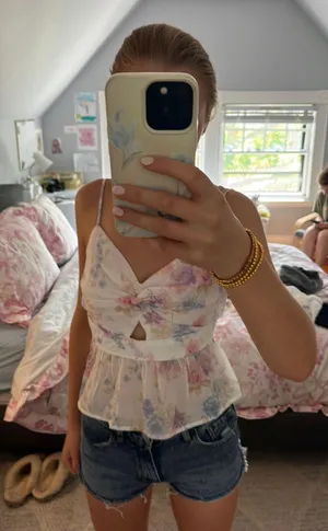 Francesca's Top thumbnail 2