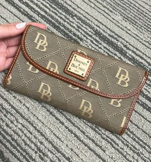 Dooney & Bourke thumbnail 1