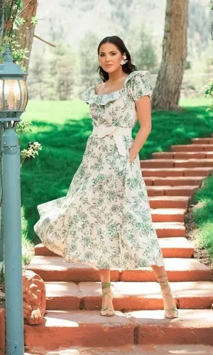 Rachel Parcell Off Shoulder Ruffle Tiered Floral Midi Dress Size 4 Sage‎ Toile thumbnail 1