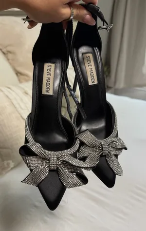 Steve Madden Bow Heels thumbnail 1
