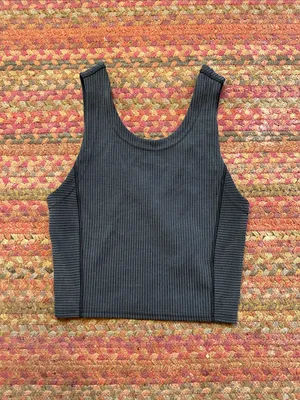LULULEMON BLACK SOFTSTREME Ribbed REVERISVLE Scoop Neck / v Crop Tank Top thumbnail 2