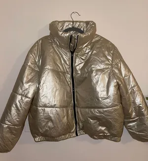 Wild Fable Oversized Gold Puffer Jacket thumbnail 2
