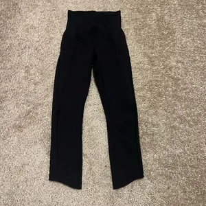 Lululemon‎ exquisite crop high rise black 2 thumbnail 11