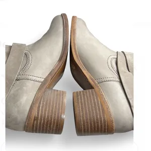 UGG Australia Elora Sahara Genuine Smooth Leather Stacked Heel Ankle Boot Size 5 thumbnail 7