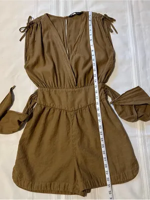 Zara Linen and Cotton Olive-Green Surplice Romper with Smocked Waist Size XS thumbnail 9