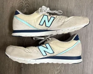 New Balance Sneakers thumbnail 1