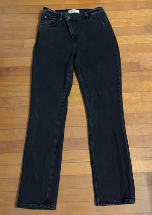 Abercrombie & Fitch A&F Size 27 4 The 90s Slim Straight Ultra High Rise Jeans thumbnail 1