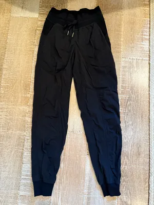 Dance Studio Lululemon Jogger thumbnail 4