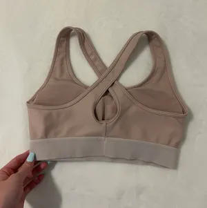 Under Armour Sport Bra thumbnail 2