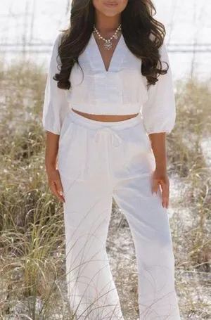 Elegant White Women's Set thumbnail 1