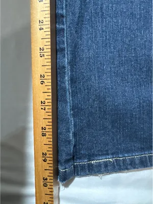 Levi's Night Blues Flared Jeans - Vintage Vibes with a Kick! thumbnail 4