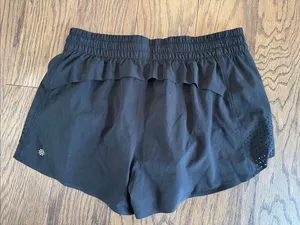 Athleta Black Perforated Women's Athletic Shorts thumbnail 4