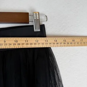 Alo Yoga Tulle Skort Womens XS Black Mesh Overlay Tennis Skirt Balletcore thumbnail 4