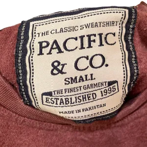 Pacific & Co Yellowstone National Park Classic Sweatshirt Size Small thumbnail 3