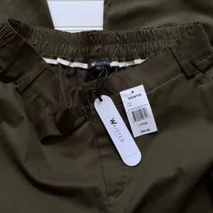 Waisted Olive Joggers Size XL NWT Green thumbnail 2